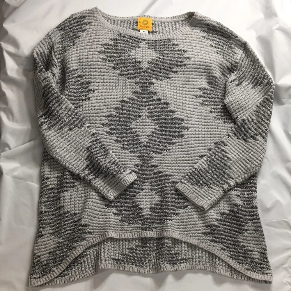 Ruby Rd Women’s Gray and Silver Glitter Sweater Size XL Like-NEW Condition
